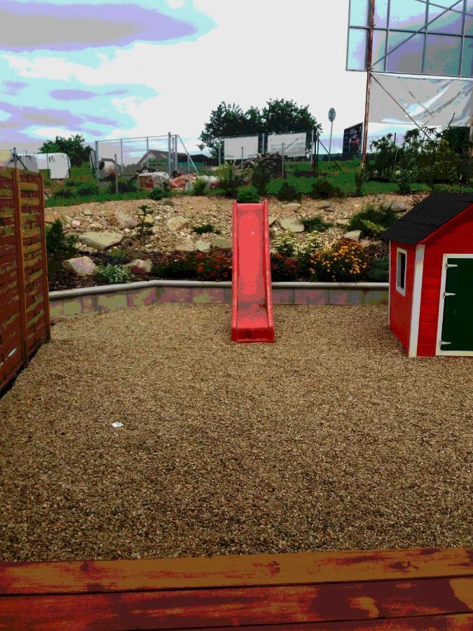 Garden Apartments زنويمو المظهر الخارجي الصورة